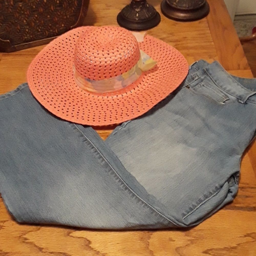 8/$20 Faded Glory 14 P Boot Leg Jeans -> 8/$20 Faded Glory 14 p Boot Leg Jeans